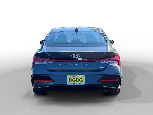 new 2025 Hyundai Elantra car, priced at $30,585