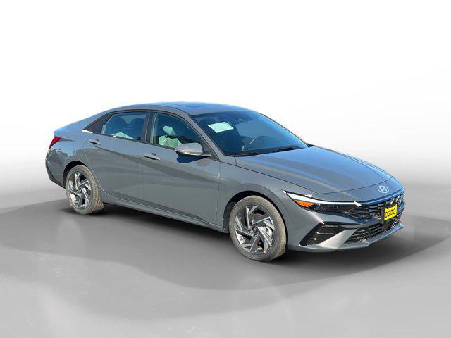 new 2025 Hyundai Elantra car, priced at $30,585