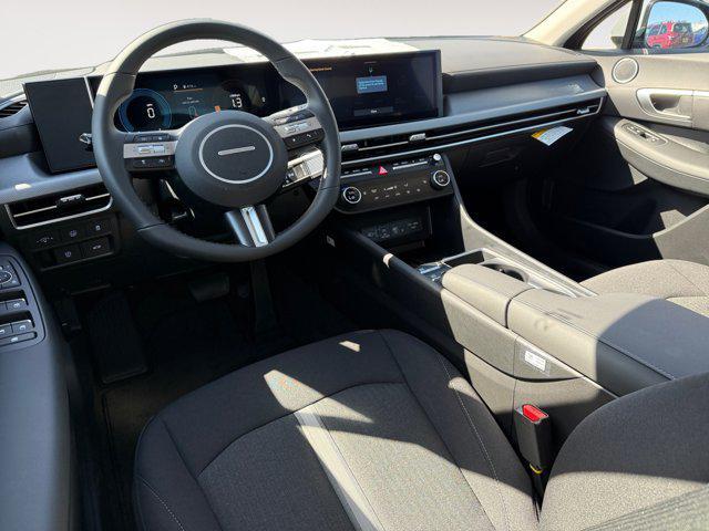 new 2025 Hyundai Sonata Hybrid car, priced at $32,710
