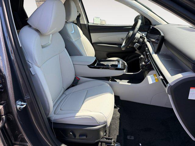 new 2025 Hyundai TUCSON Hybrid car, priced at $43,560