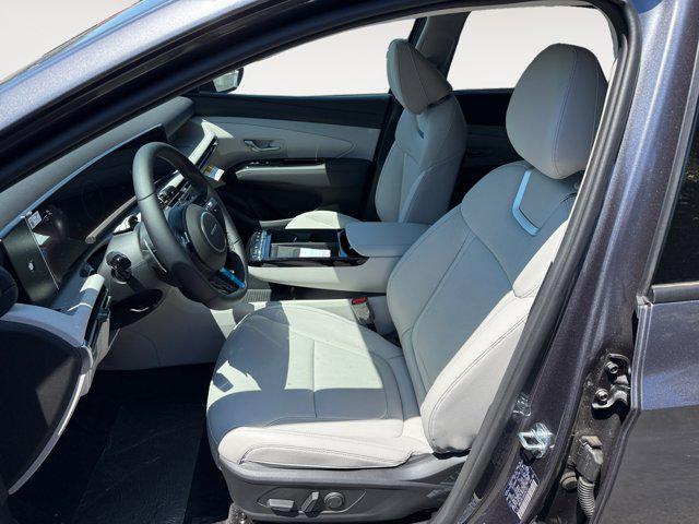 new 2025 Hyundai TUCSON Hybrid car, priced at $43,560
