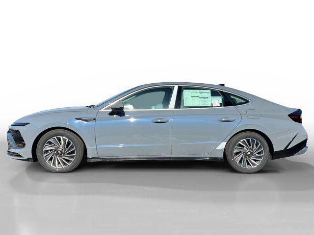 new 2025 Hyundai Sonata Hybrid car, priced at $38,660