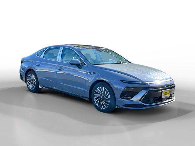 new 2025 Hyundai Sonata Hybrid car, priced at $38,660