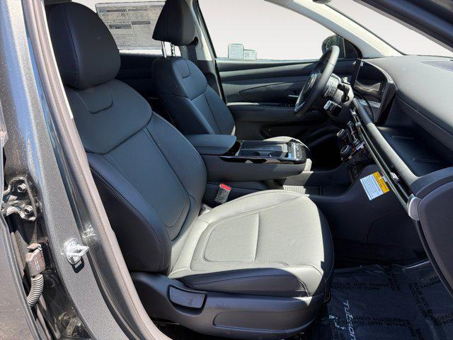 new 2025 Hyundai TUCSON Hybrid car, priced at $38,060