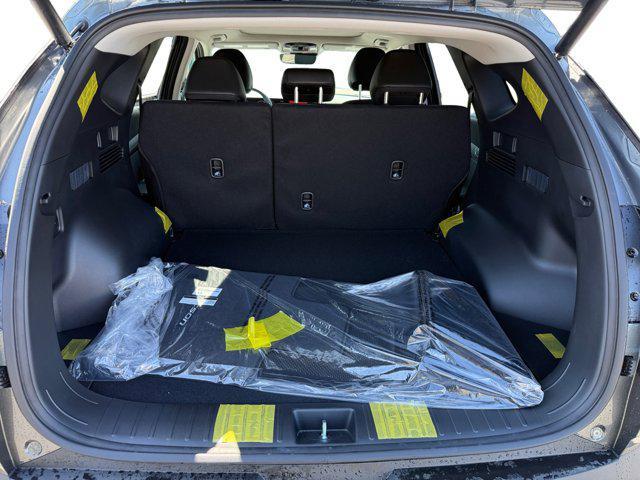 new 2025 Hyundai TUCSON Hybrid car, priced at $38,175