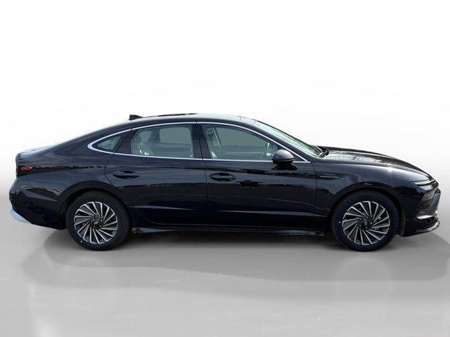 new 2025 Hyundai Sonata Hybrid car, priced at $39,160