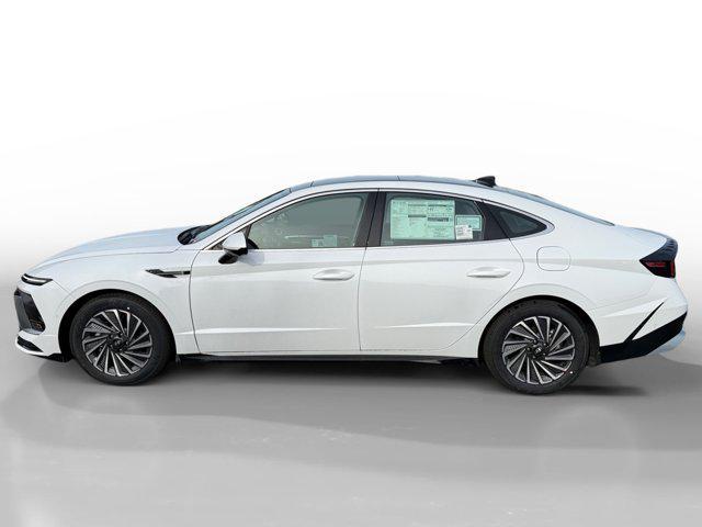 new 2025 Hyundai Sonata Hybrid car, priced at $39,610