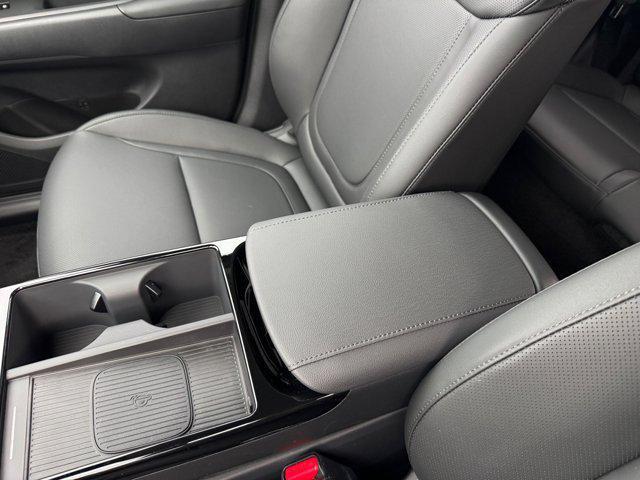 new 2026 Hyundai TUCSON Hybrid car, priced at $37,180