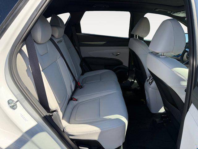 new 2025 Hyundai TUCSON Hybrid car, priced at $44,060