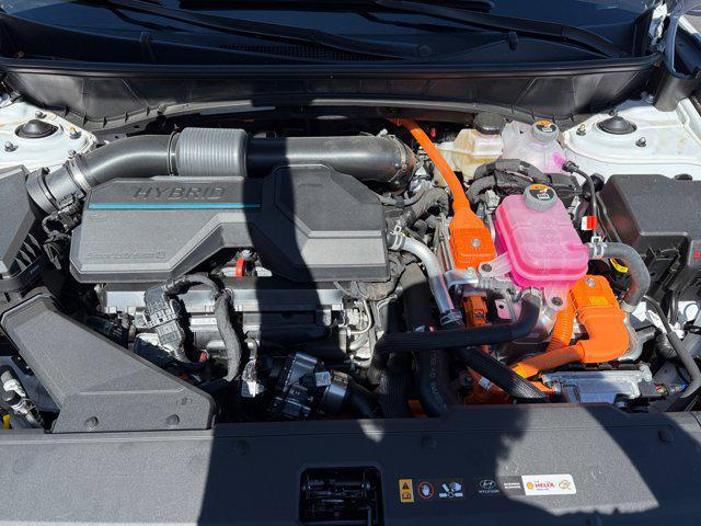 new 2025 Hyundai TUCSON Hybrid car, priced at $44,060
