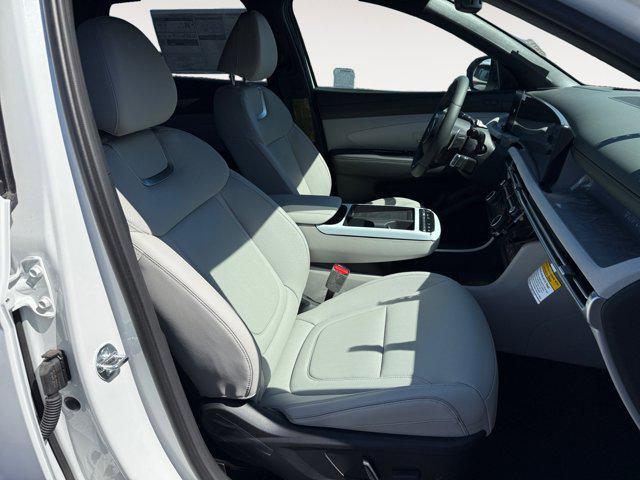 new 2025 Hyundai TUCSON Hybrid car, priced at $44,060