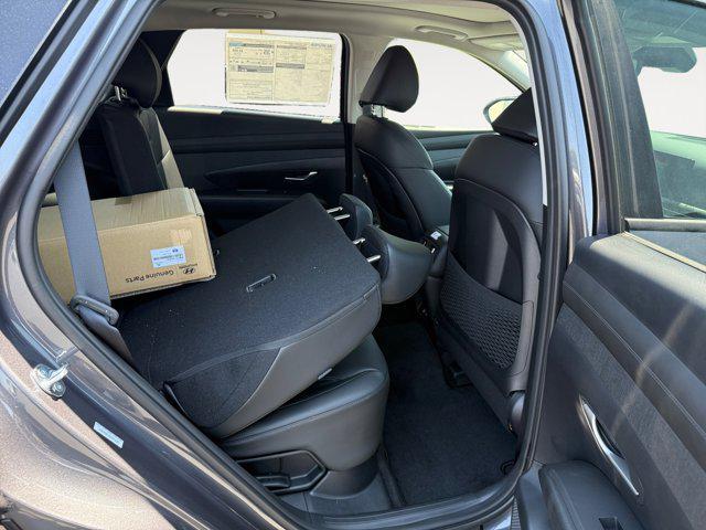new 2025 Hyundai TUCSON Hybrid car, priced at $38,469