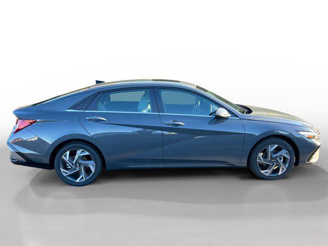 new 2025 Hyundai Elantra car, priced at $30,515