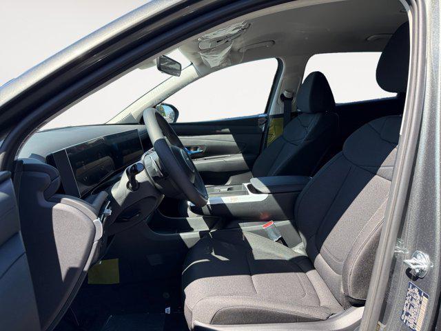 new 2025 Hyundai TUCSON Hybrid car, priced at $35,685