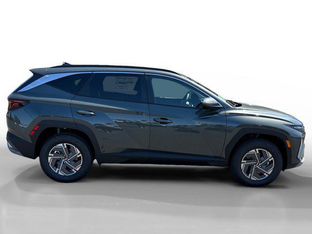 new 2025 Hyundai TUCSON Hybrid car, priced at $35,685