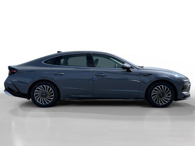new 2025 Hyundai Sonata Hybrid car, priced at $39,518