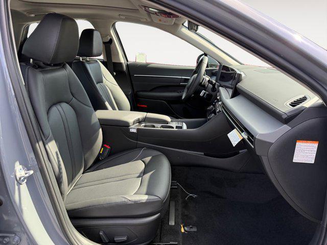 new 2025 Hyundai Sonata Hybrid car, priced at $39,518