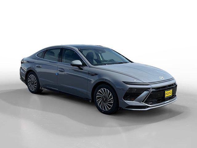 new 2025 Hyundai Sonata Hybrid car, priced at $39,518