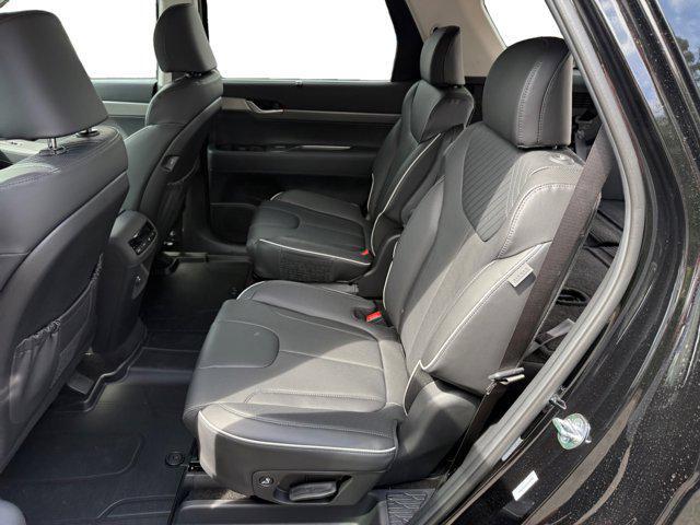 used 2025 Hyundai Palisade car, priced at $42,598