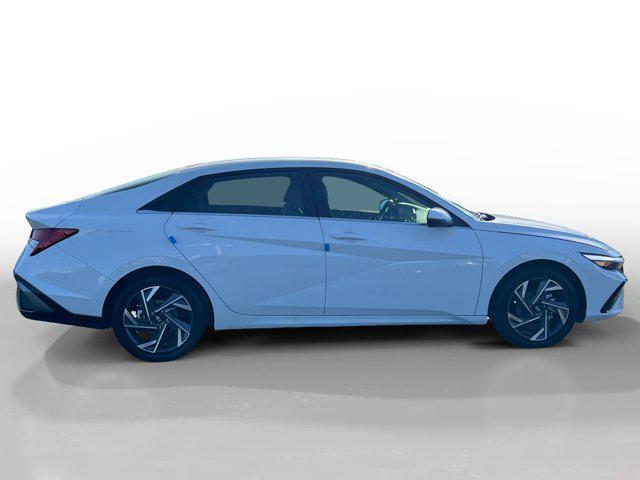 new 2025 Hyundai Elantra car, priced at $31,055