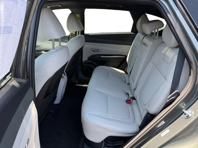 new 2025 Hyundai TUCSON Hybrid car, priced at $43,270