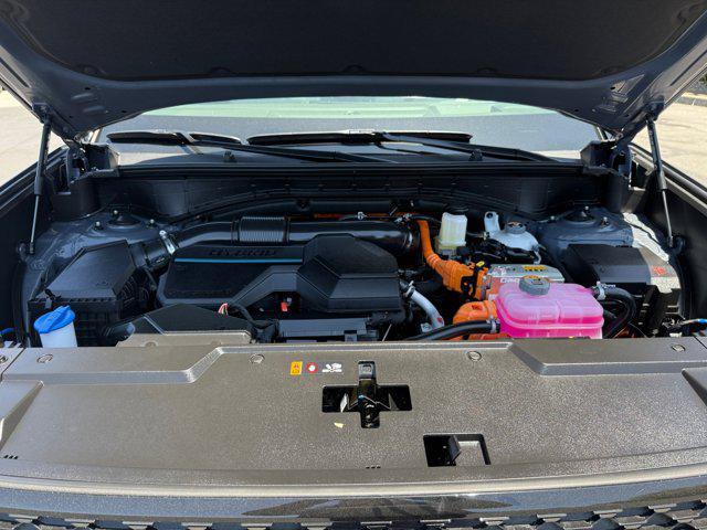 new 2025 Hyundai SANTA FE HEV car, priced at $50,180