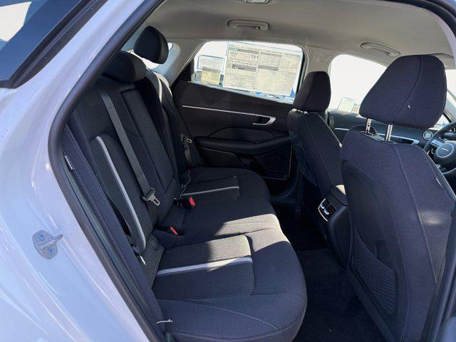 new 2025 Hyundai Sonata Hybrid car, priced at $33,170