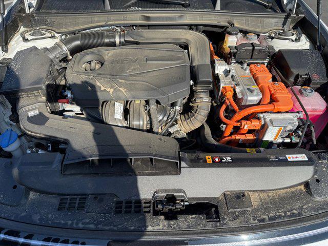 new 2025 Hyundai Sonata Hybrid car, priced at $33,170