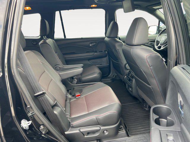 used 2022 Honda Pilot car, priced at $38,648