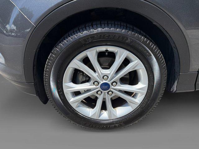 used 2017 Ford Escape car, priced at $11,998