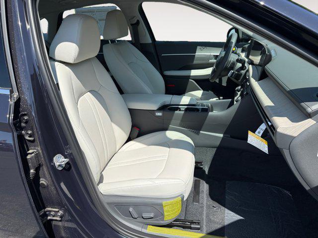 new 2025 Hyundai Sonata Hybrid car, priced at $39,178