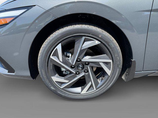 new 2025 Hyundai Elantra car, priced at $30,555