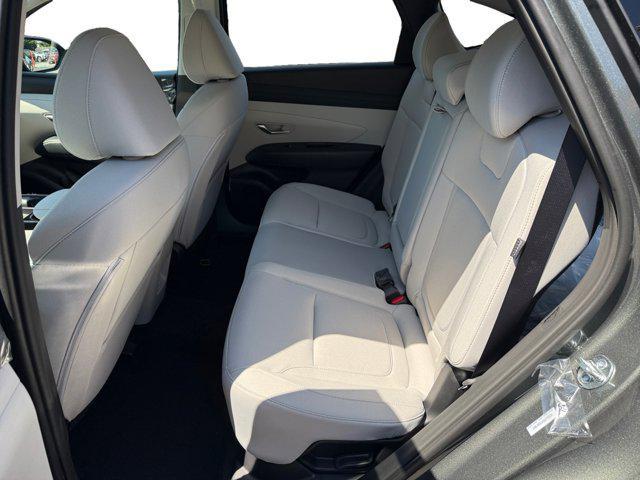 new 2025 Hyundai TUCSON Hybrid car, priced at $35,155