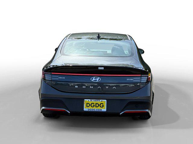 new 2025 Hyundai Sonata car, priced at $28,615