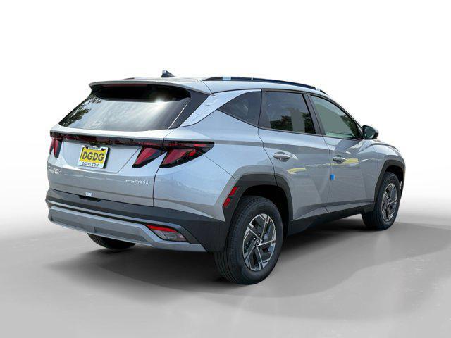 new 2025 Hyundai TUCSON Hybrid car, priced at $34,915