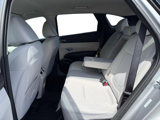 new 2025 Hyundai TUCSON Hybrid car, priced at $34,915