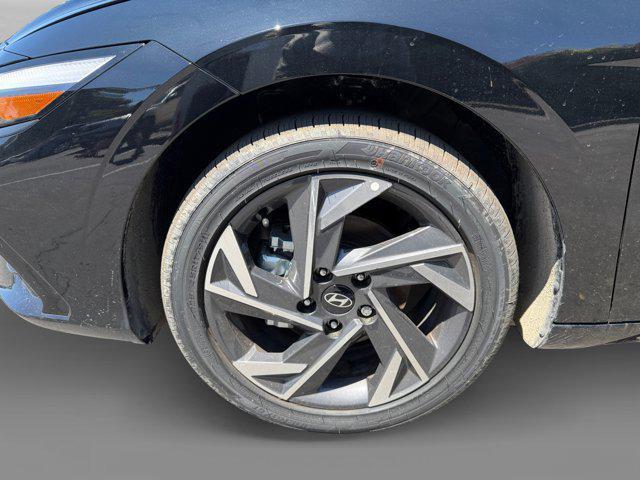 new 2025 Hyundai Elantra car, priced at $31,190