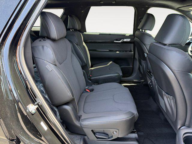 used 2025 Hyundai Palisade car, priced at $54,998