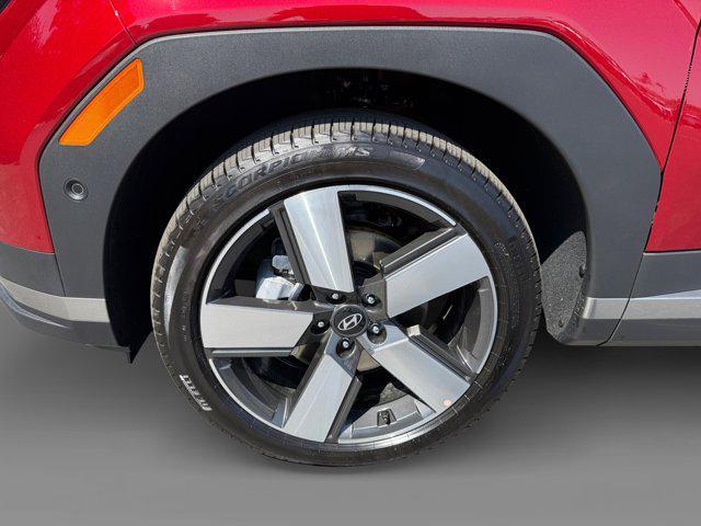 used 2025 Hyundai Santa Fe car, priced at $44,998