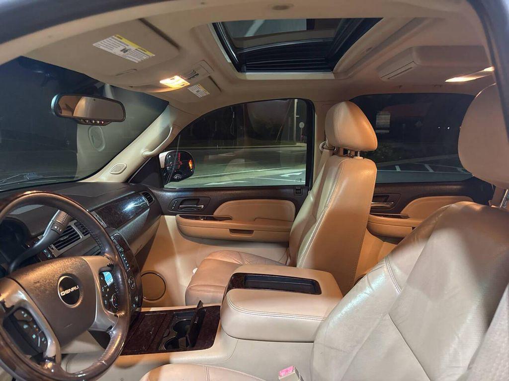 used 2009 GMC Yukon car