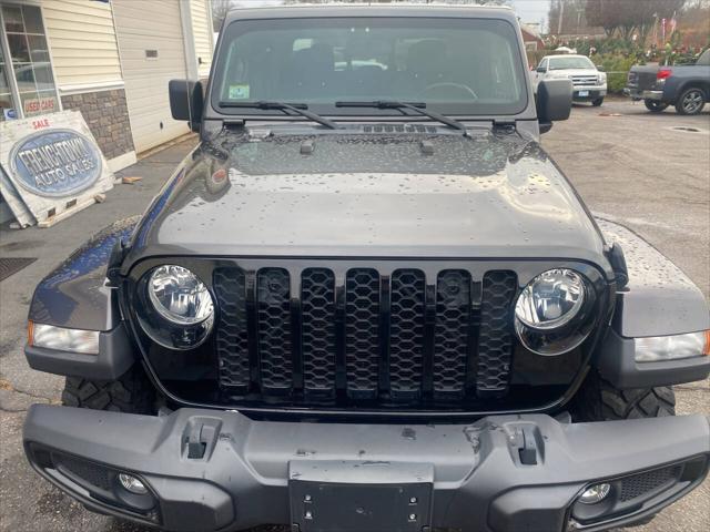 used 2022 Jeep Gladiator car, priced at $37,245