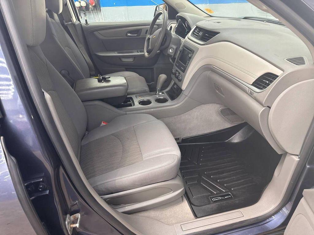 used 2013 Chevrolet Traverse car, priced at $6,500