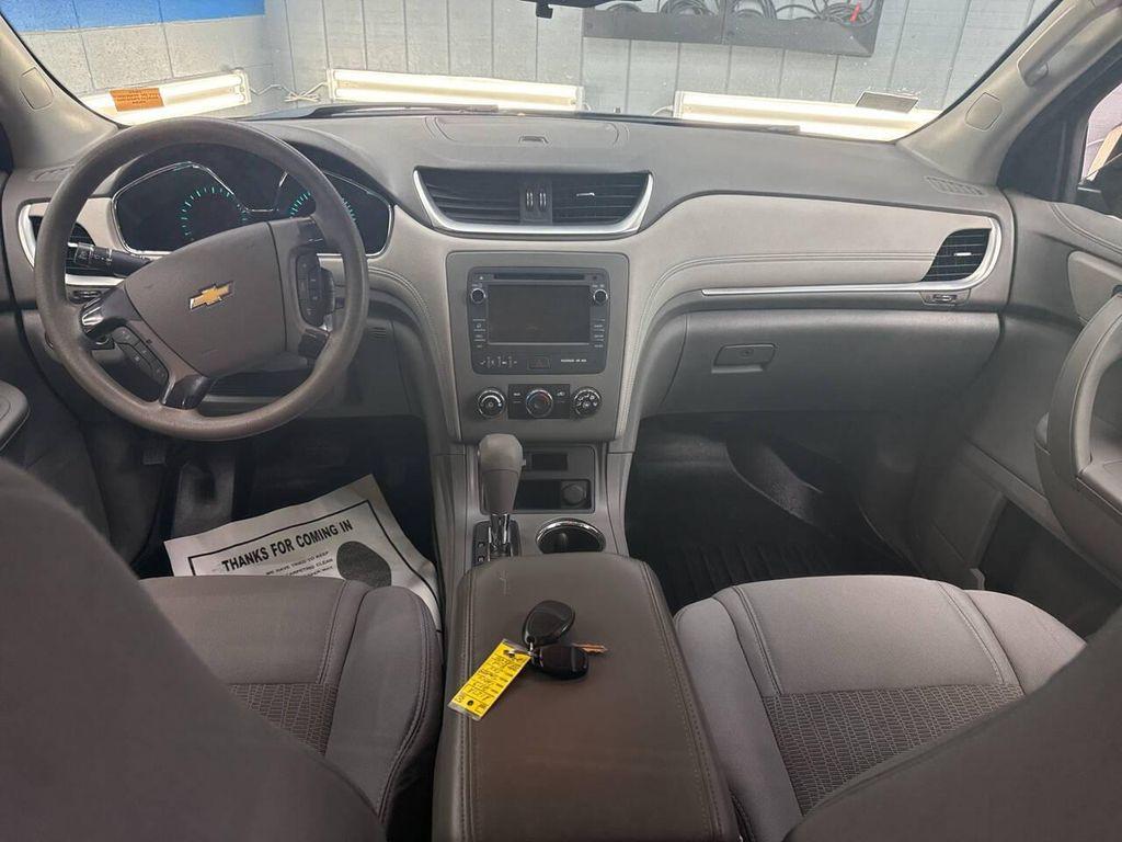 used 2013 Chevrolet Traverse car, priced at $6,500