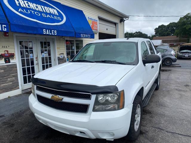 used 2007 Chevrolet Avalanche car, priced at $8,950