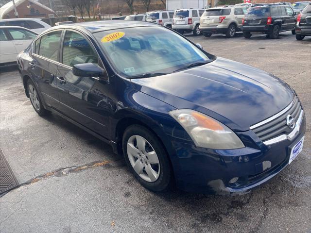 used 2007 Nissan Altima car, priced at $5,475