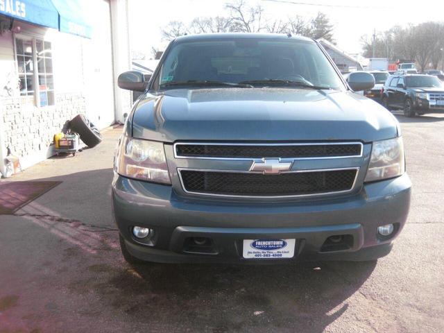 used 2009 Chevrolet Suburban car, priced at $8,850