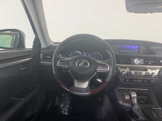 used 2018 Lexus ES 350 car, priced at $23,035