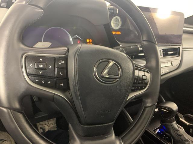 used 2024 Lexus ES 350 car, priced at $44,200