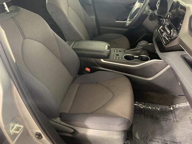 used 2023 Toyota Highlander car, priced at $40,000