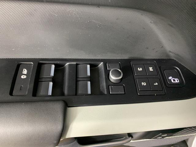 used 2020 Land Rover Defender car, priced at $38,912